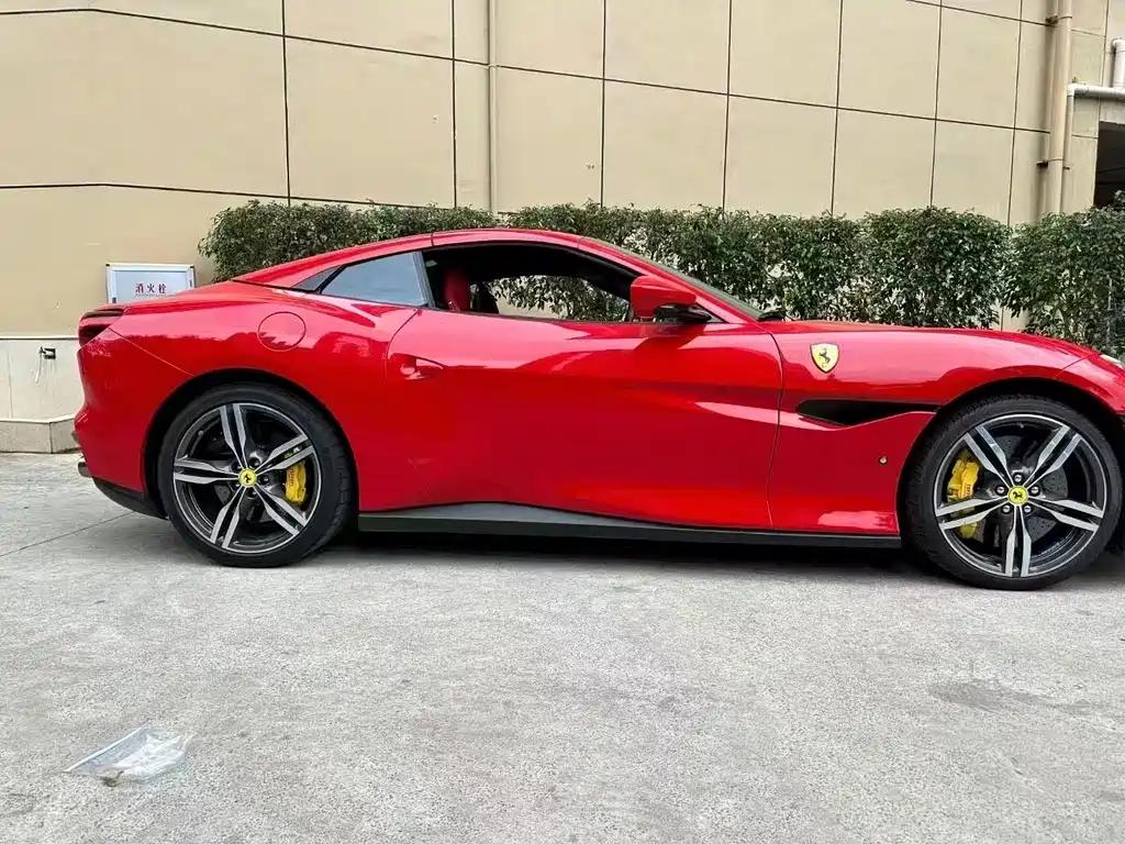 Ferrari Portofino 2022 — фото 2