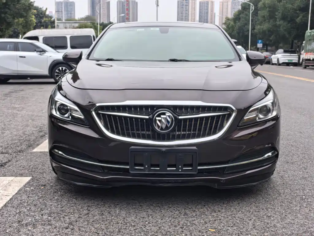 Buick LaCrosse 2016 — фото 2