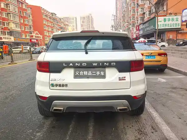 Landwind X7 2017