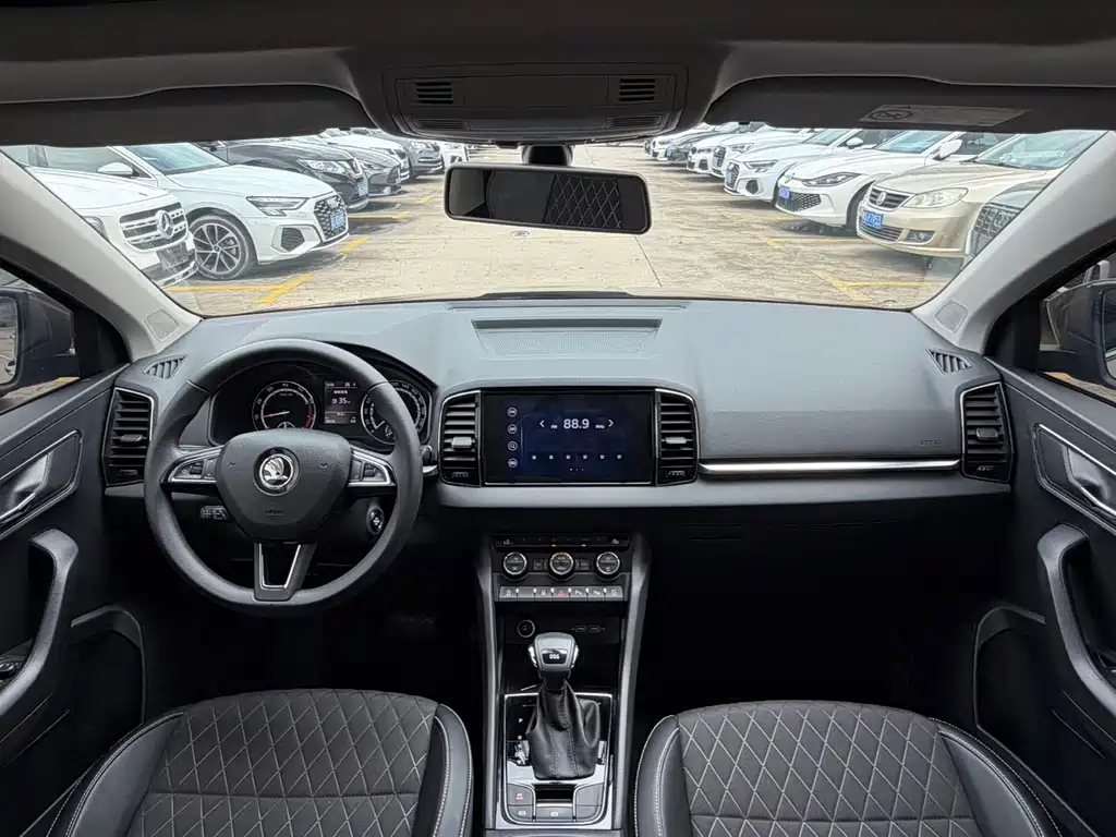 Skoda Karoq 2020 — фото 15