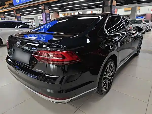 Volkswagen Phideon 2021