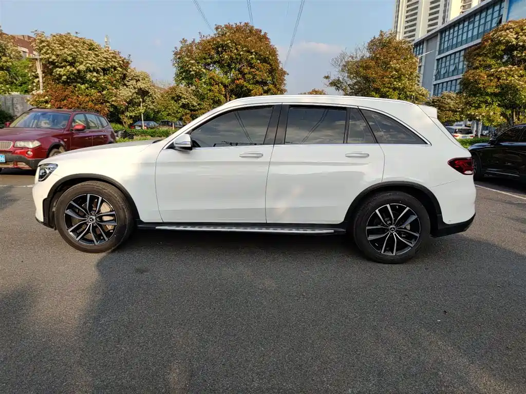 Mercedes-Benz GLC 2020 — фото 14
