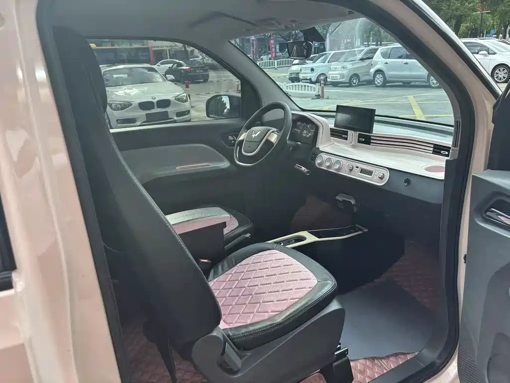 Wuling MINIEV 2022