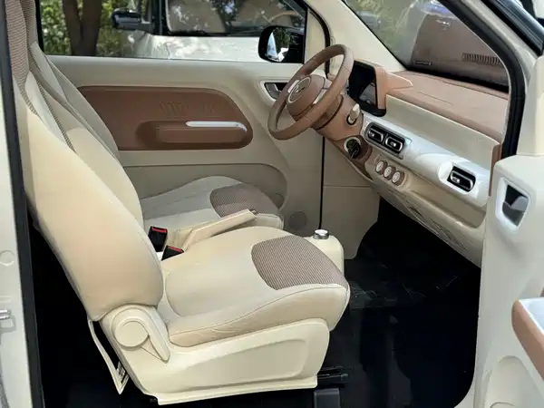 Wuling Hongguang MINIEV 2024
