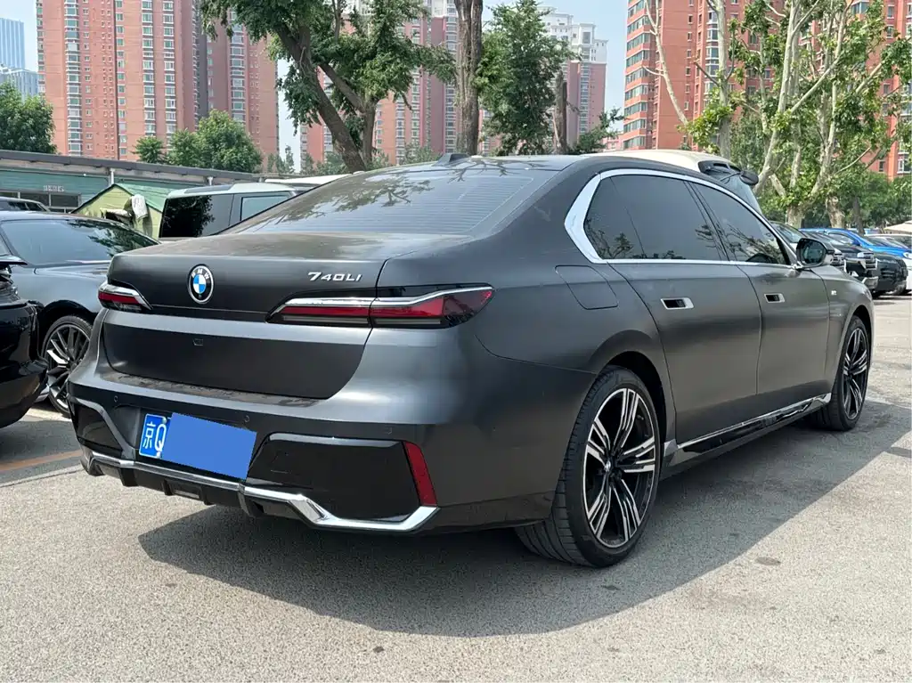 BMW 7 Series 2023 — фото 4