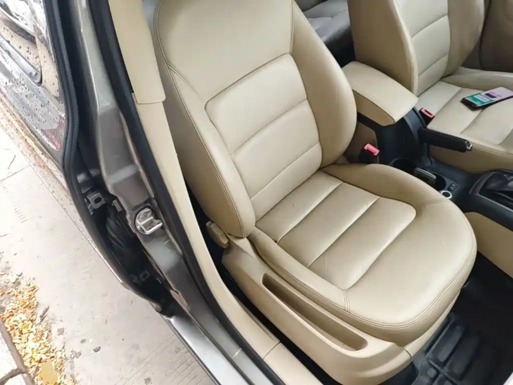 Skoda Octavia 2015 — фото 25
