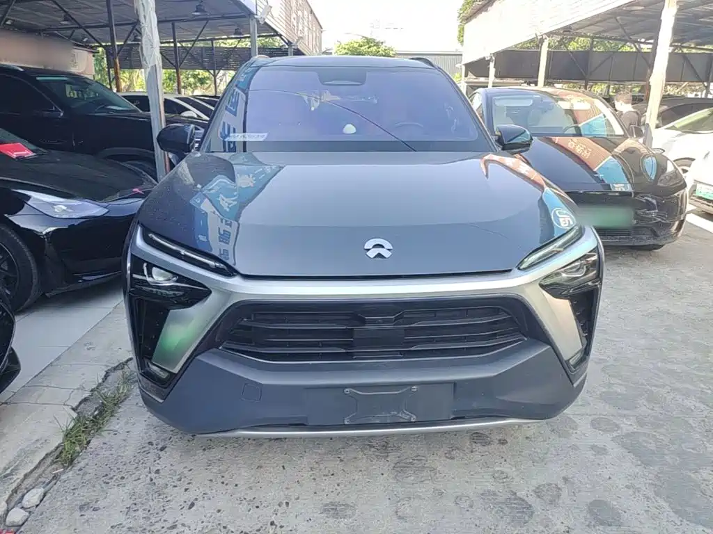 NIO ES8 2020