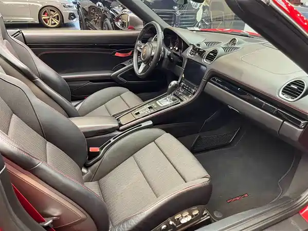 Porsche 718 2021