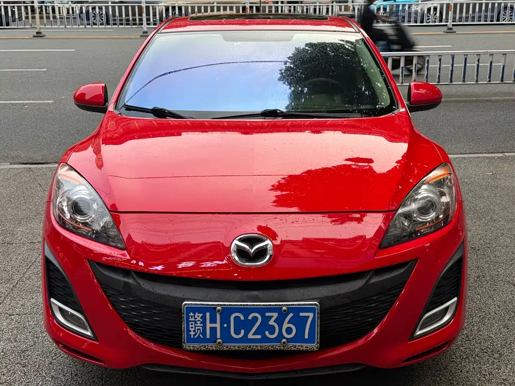 Mazda 3 Xingcheng 2012