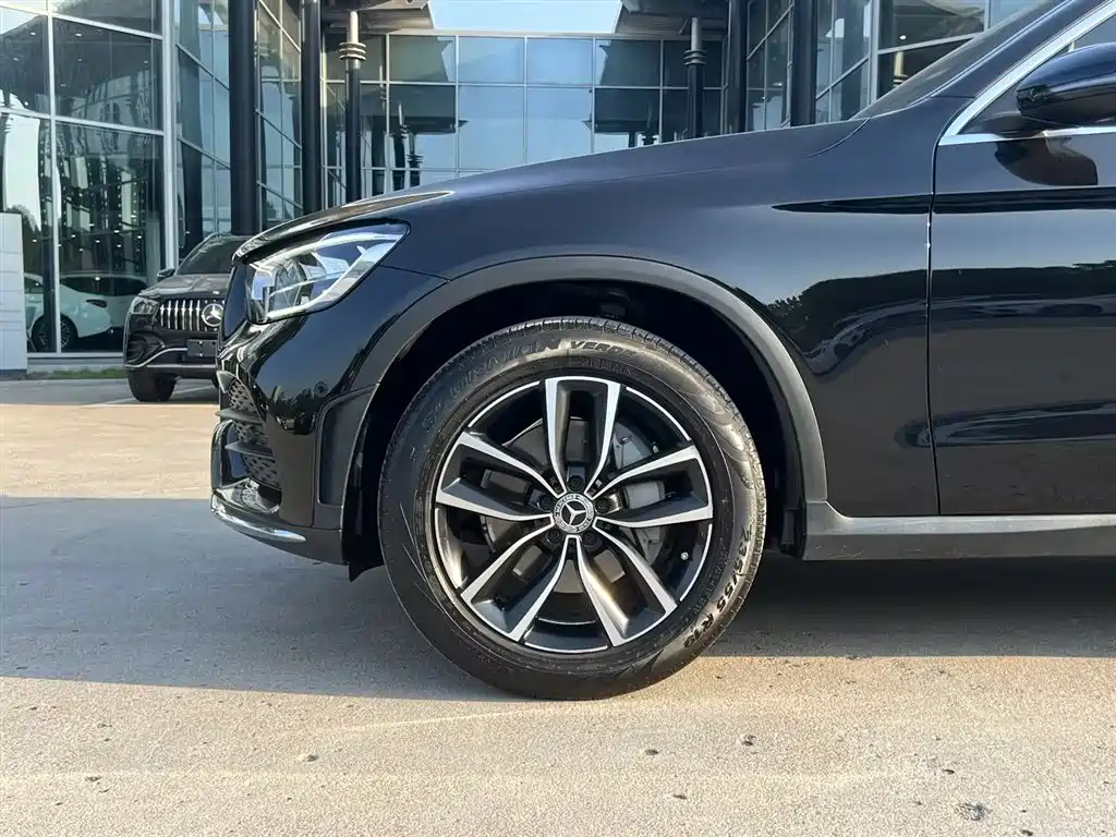 Mercedes-Benz GLC 2021 — фото 9