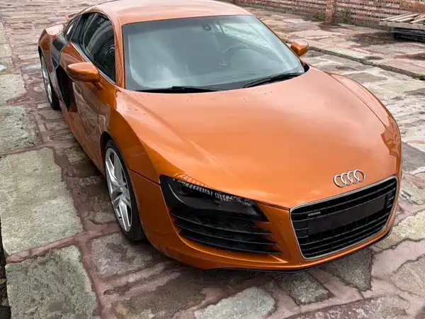 Audi R8 2014