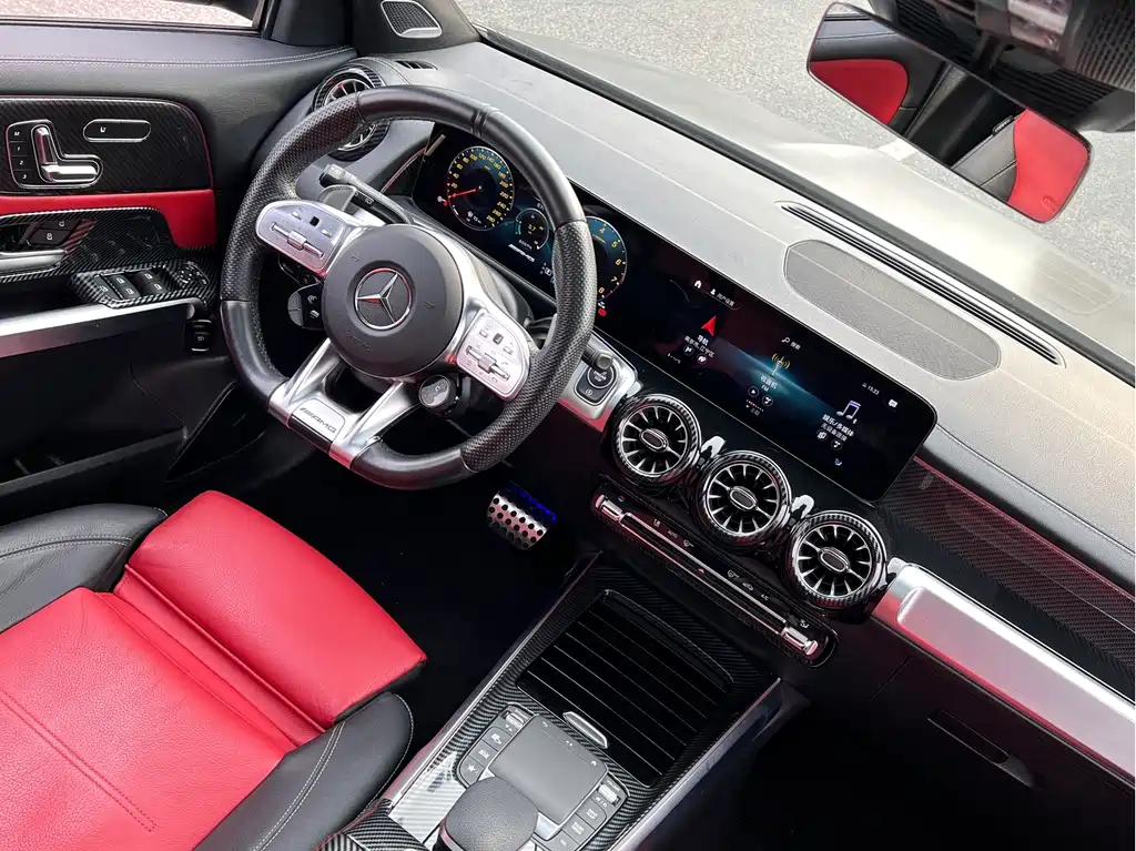 Mercedes-Benz GLB AMG 2023 — фото 11