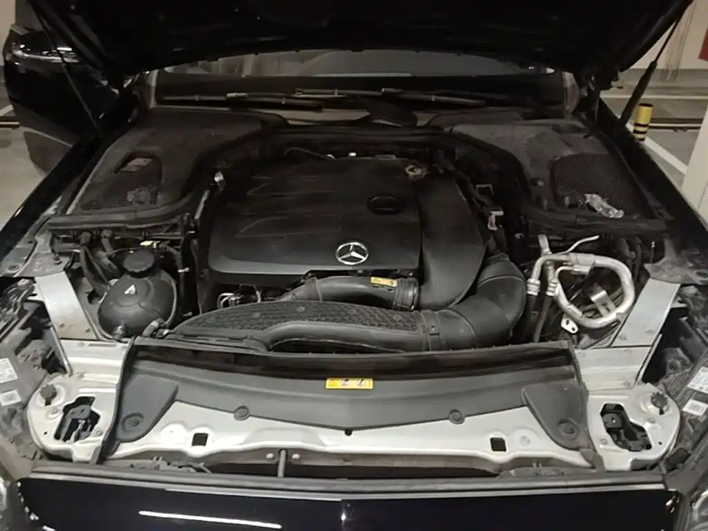 Mercedes-Benz E-Class 2021 — фото 20