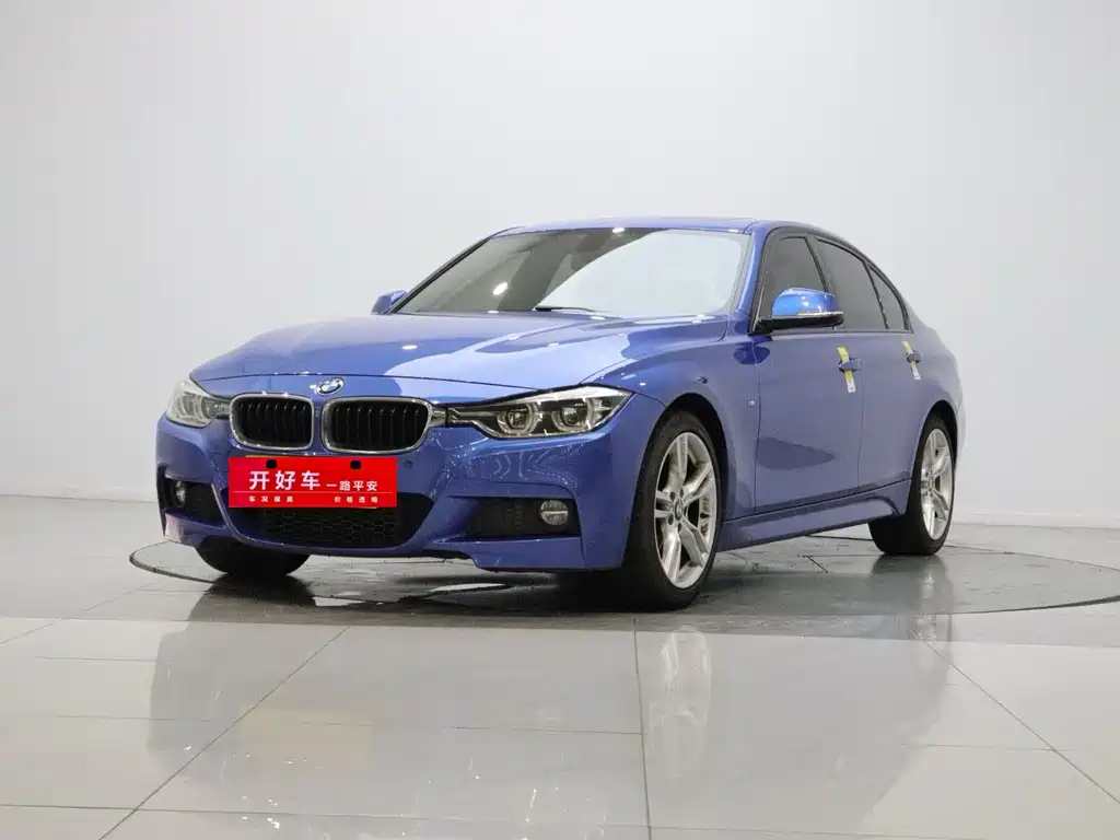 BMW 3 Series 2018 — фото 1