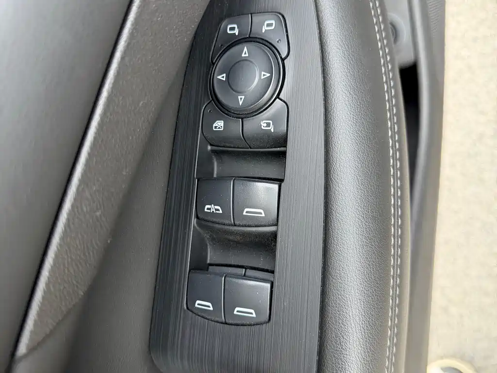 Buick LaCrosse 2019 — фото 15