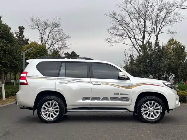 Toyota Prado 2017