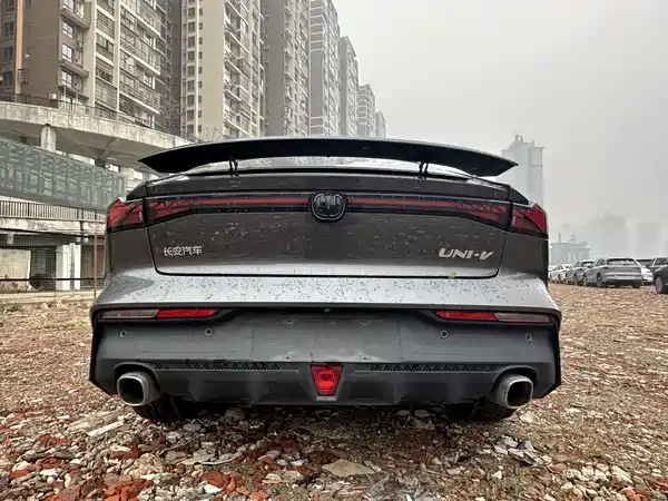 Changan UNI-V 2023