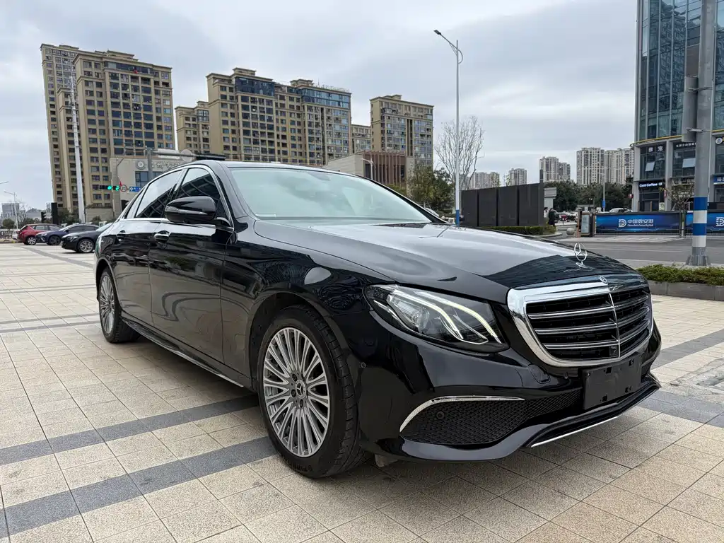 Mercedes-Benz E-Class 2019 — фото 3