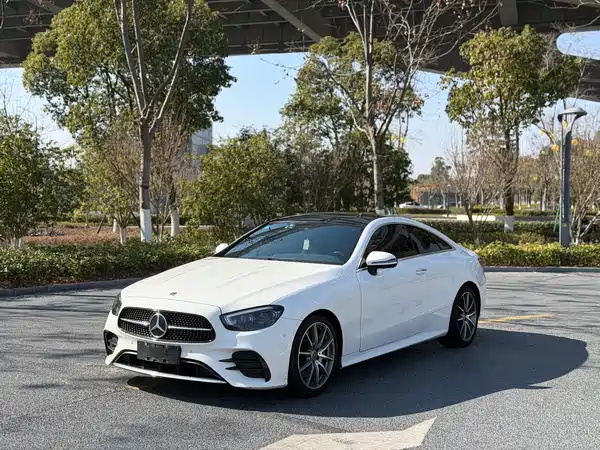Mercedes-Benz E-Class 2021