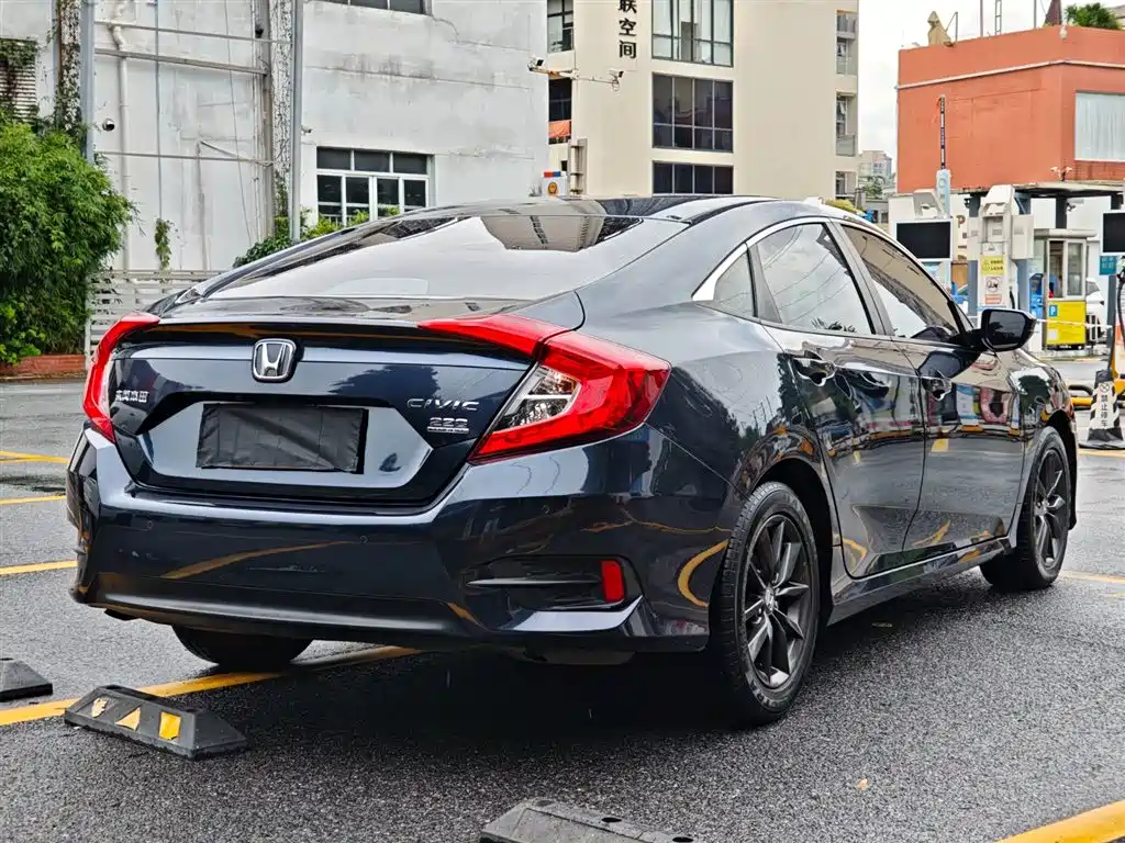 Honda Civic 2021 — фото 5