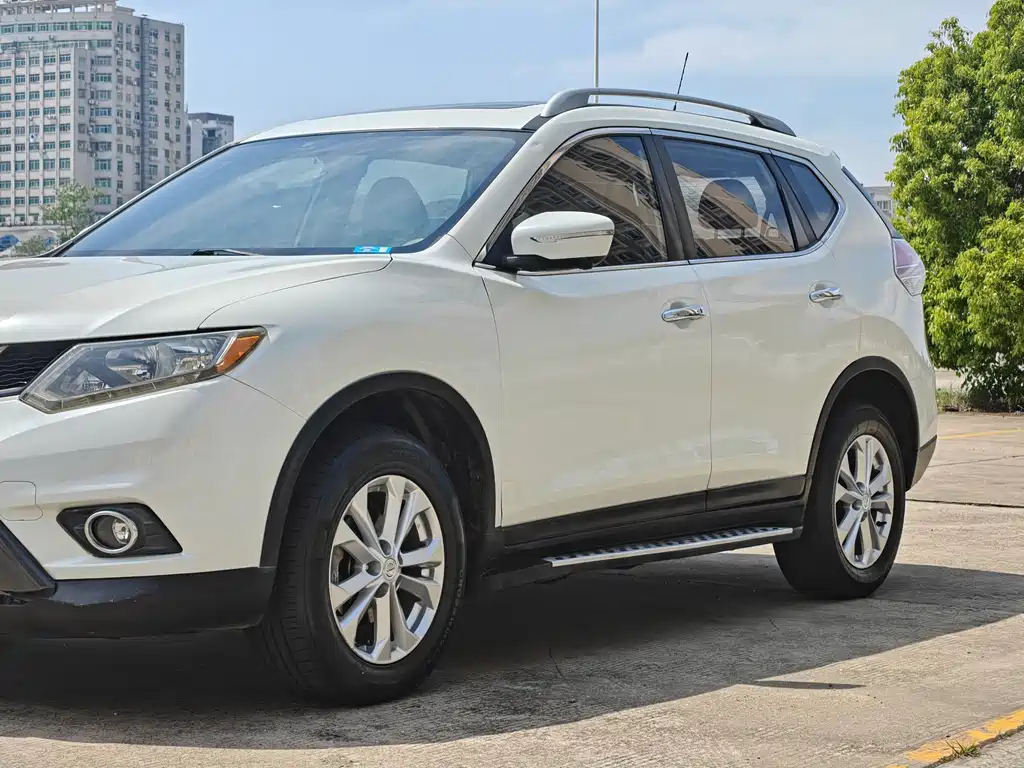 Nissan X-Trail 2015 — фото 21