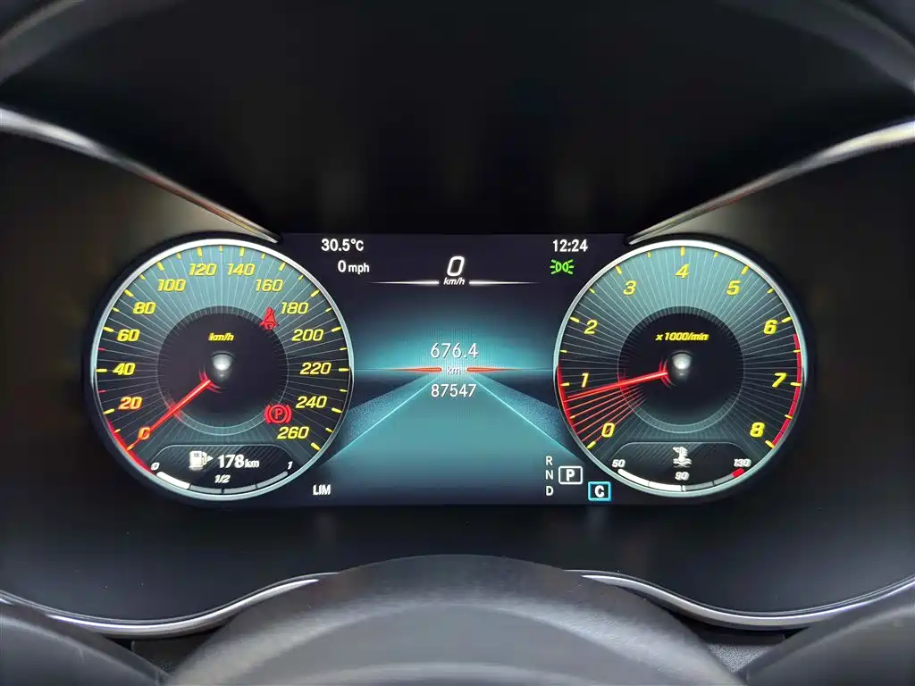 Mercedes-Benz C-Class 2021 — фото 16