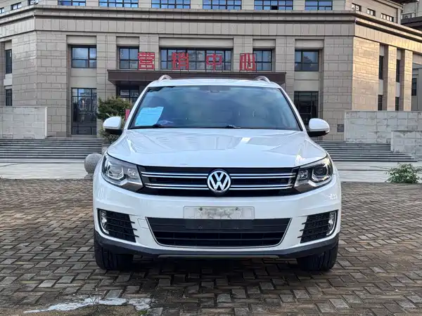Volkswagen Tiguan 2015