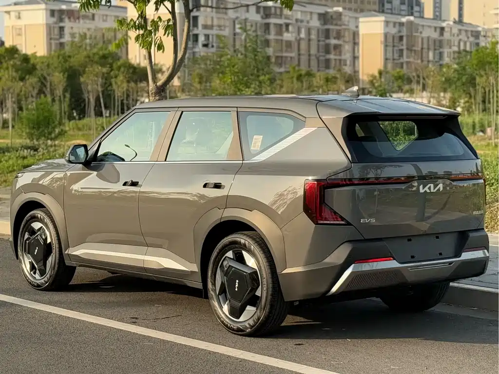 Kia EV5 2026 — фото 13