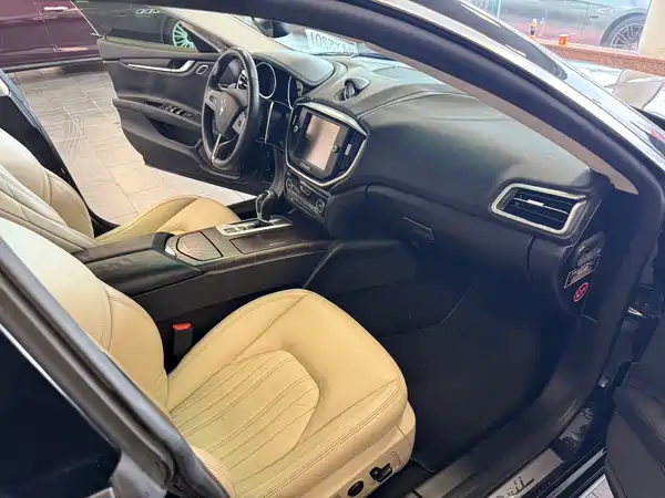 Maserati Ghibli 2014