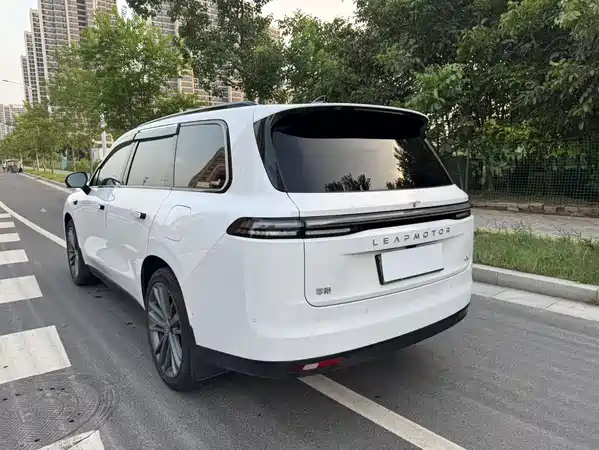 Leapmotor C16 2025