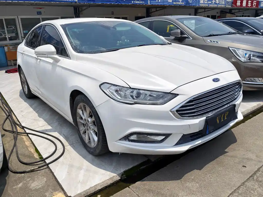 Ford Mondeo 2018 — фото 3