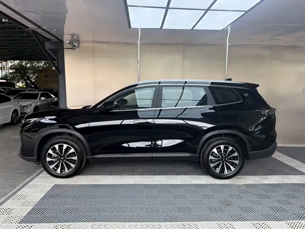 Chery Tiggo 8 PLUS 2025 — фото 4