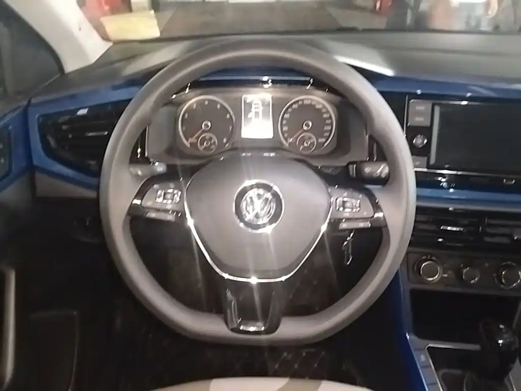 Volkswagen Polo 2019 — фото 11