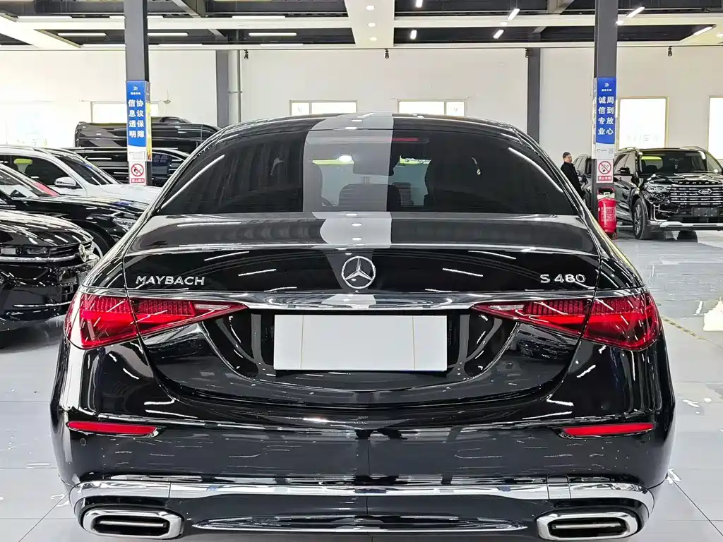 Mercedes-Benz Maybach S-Class 2024 — фото 8