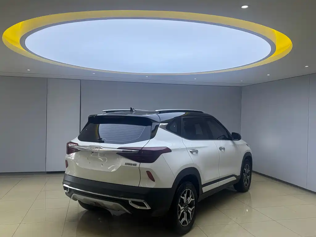 Kia KX3 2022 — фото 6