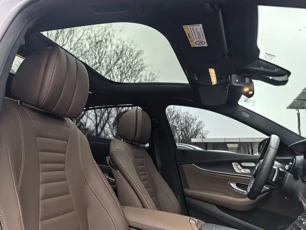 Mercedes-Benz E-Class 2021 — фото 10