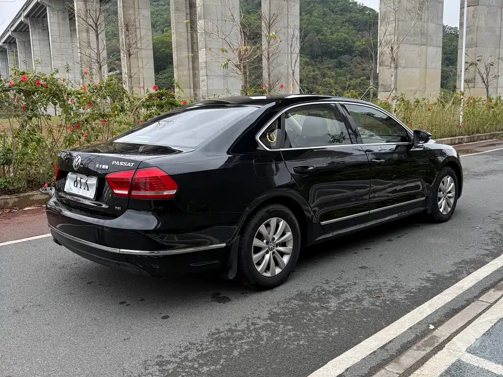 Volkswagen Passat 2014