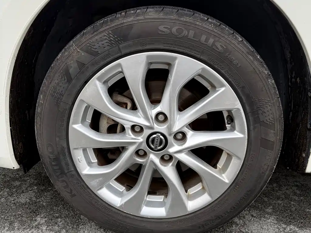 Nissan Sylphy 2018 — фото 22