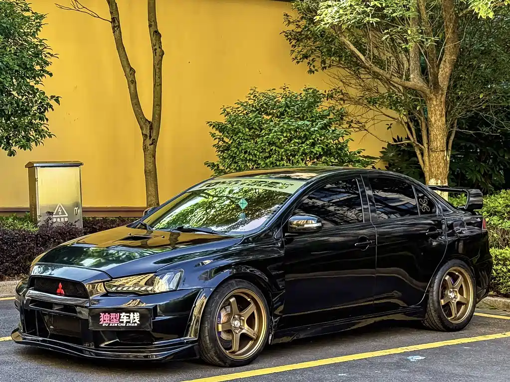 Mitsubishi Lancer EX 2016
