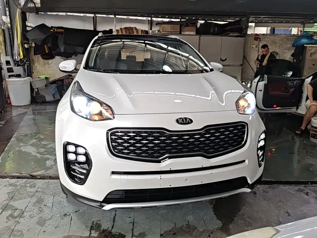 Kia KX5 2017 — фото 3