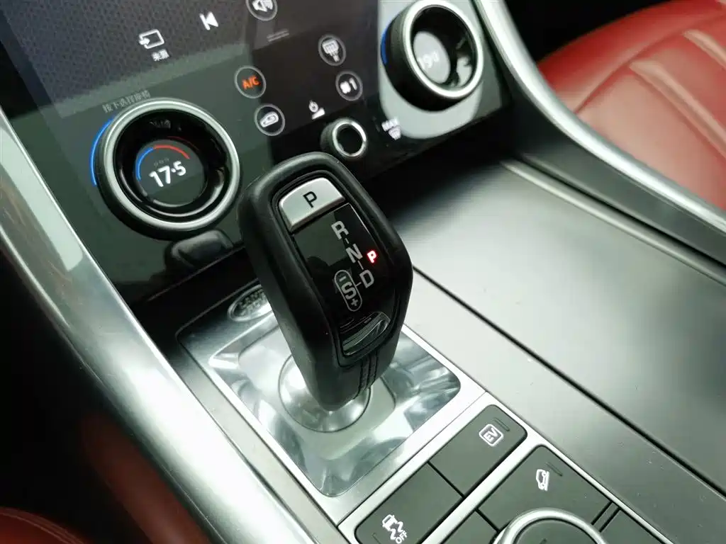 Land Rover Sport PHEV 2020 — фото 13