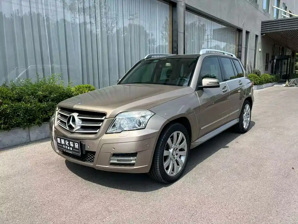 Mercedes-Benz GLK-Class 2010