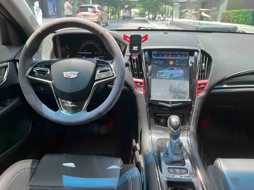 Cadillac ATS-L 2019 — фото 16