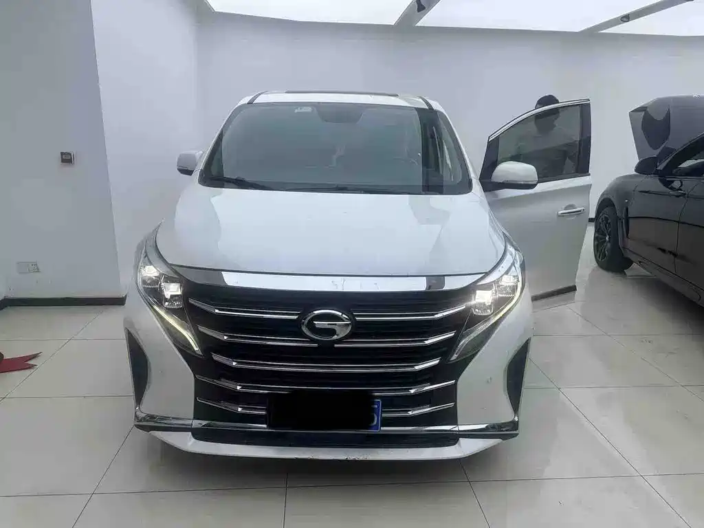 GAC Motor Trumpchi M8 2022 — фото 1