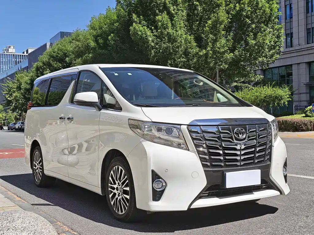 Toyota Alphard 2016 — фото 4