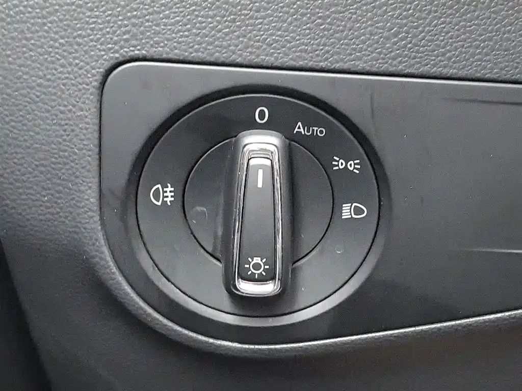 Volkswagen Tiguan L PHEV 2021 — фото 21
