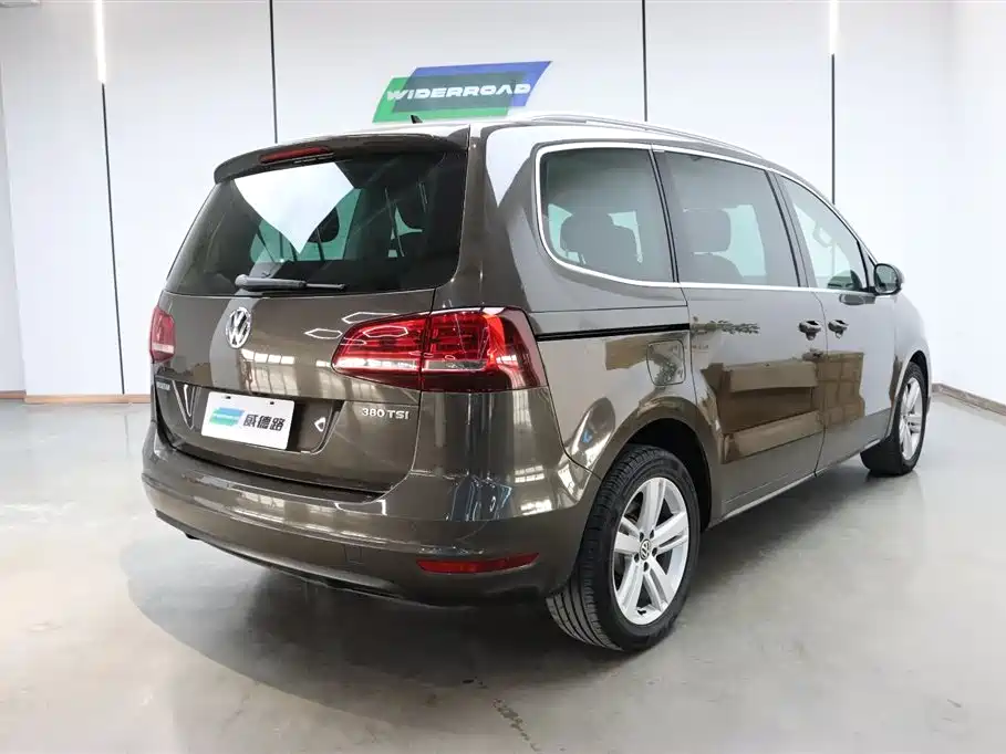 Volkswagen Sharan 2018 — фото 4