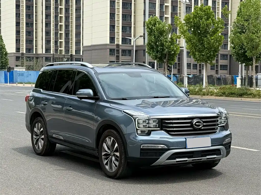 GAC Motor Trumpchi GS8 2017 — фото 3