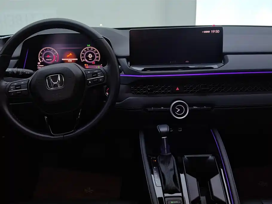 Honda Accord 2024 — фото 12
