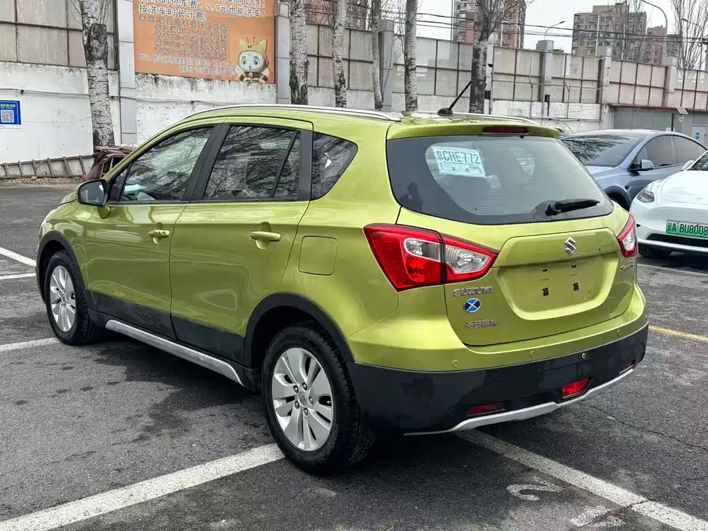 Suzuki S-Cross 2014 — фото 2